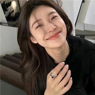 绿草如阴